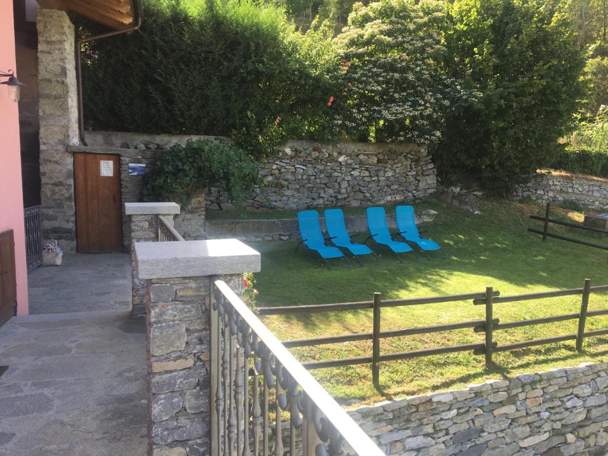 La Maison De Deni Aymavilles Luaran gambar